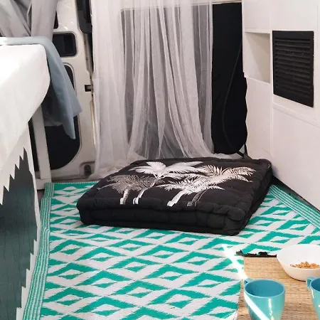Camper Luminosa Equipada Tenerife- Roadtrip 营地